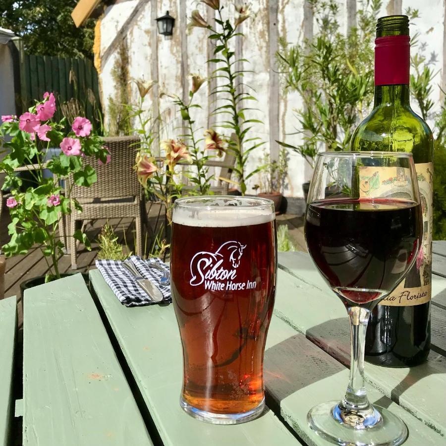 Sibton White Horse Inn Saxmundham Zewnętrze zdjęcie
