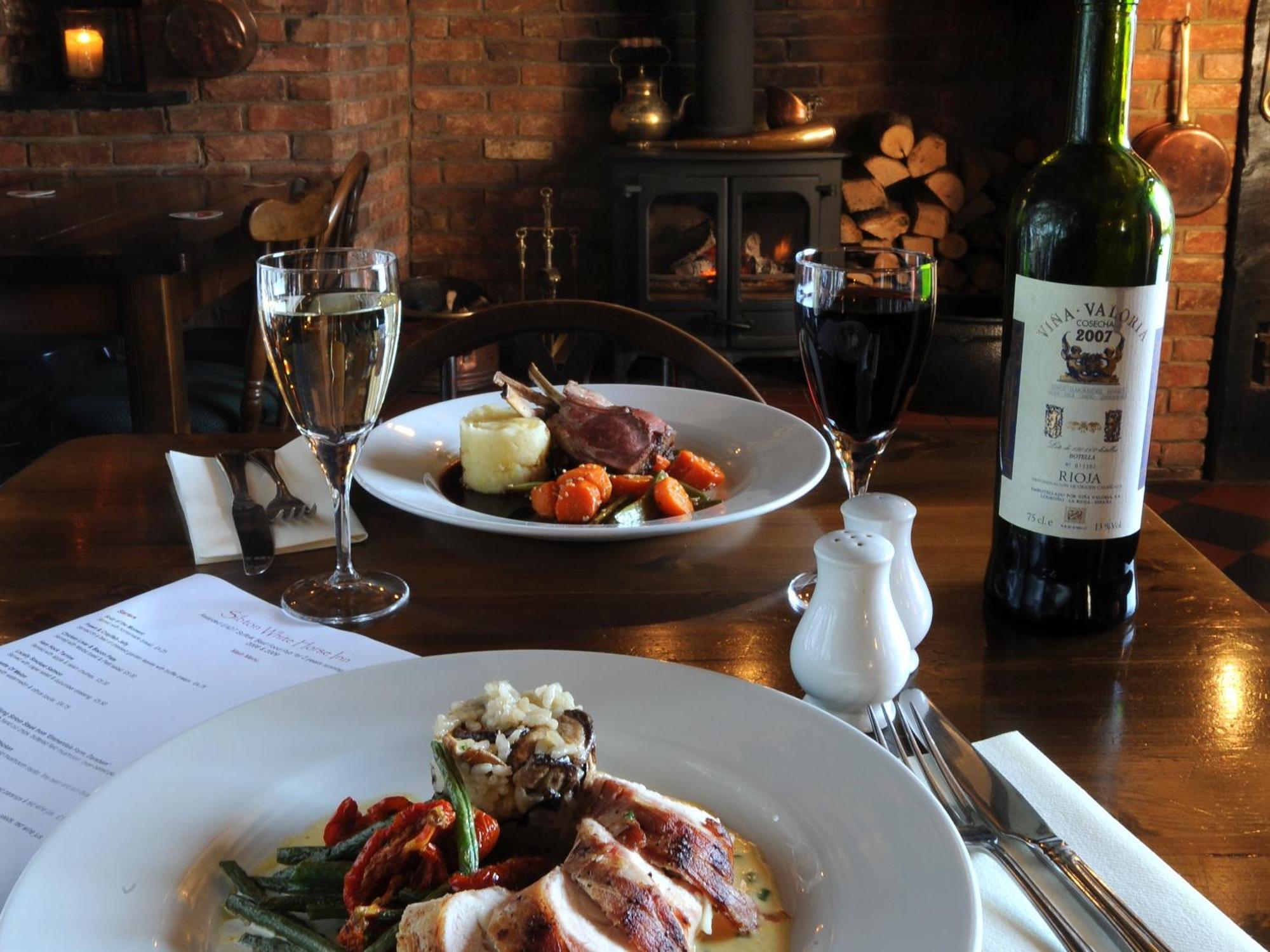 Sibton White Horse Inn Saxmundham Zewnętrze zdjęcie
